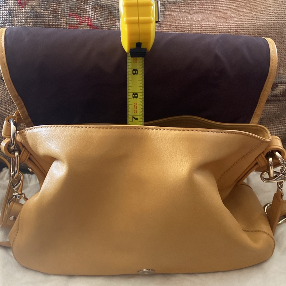 Cole Haan Gold/yellow crossbody bag - like new - Picture 9 of 11